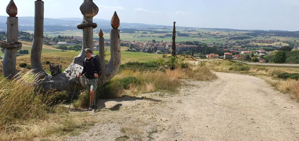 Arrivée à Saugues, Haute-Loire.