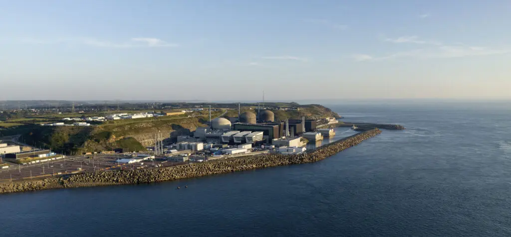 Le site de Flamanville accueille trois réacteurs nucléaires dont un de technologie EPR.