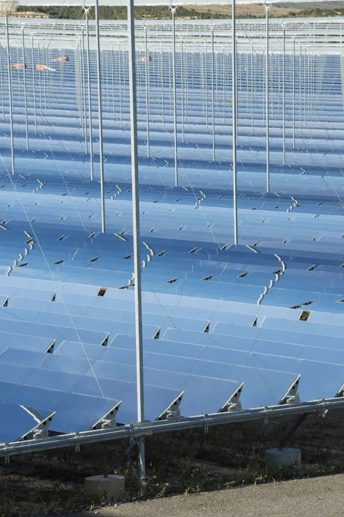  Les miroirs de la centrale solaire.