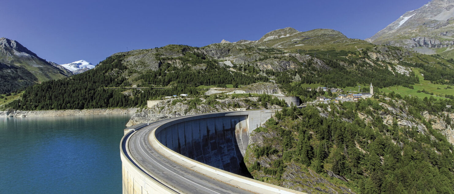 Barrage de Tignes, Isère.