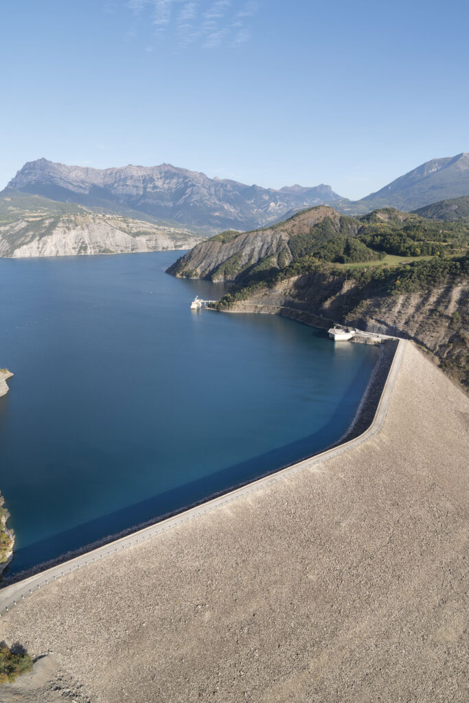 Barrage de Serre-Ponçon, 
sur la Durance.